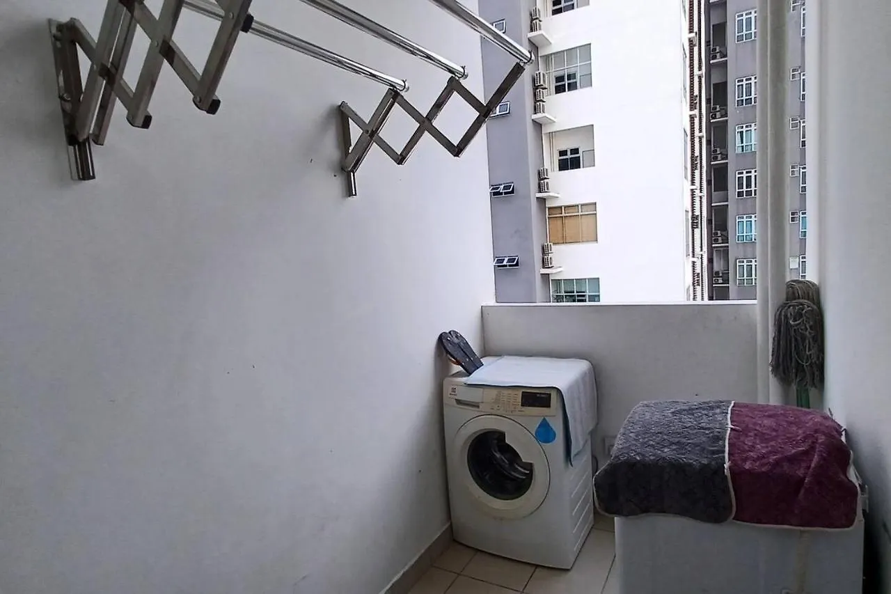 Paradise Sovo Austin Height 4-5Pax Johor Bahru Apartment